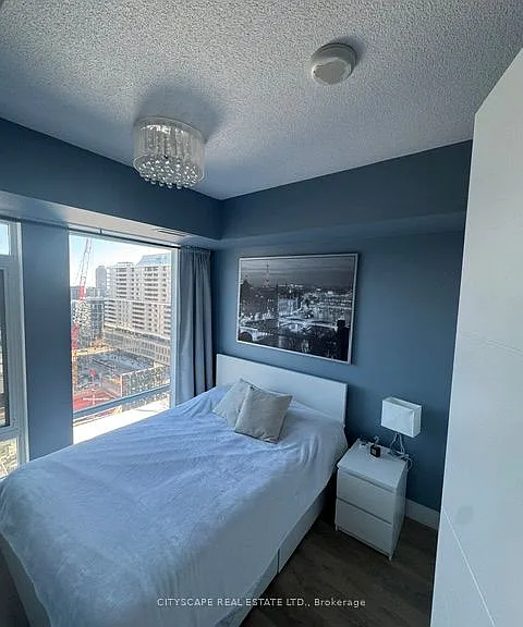 525 Adelaide St W #LPH27 — Photo 16
