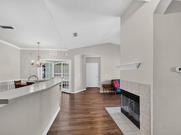 4th image of 275 Old Village Center Cir Unit 6311