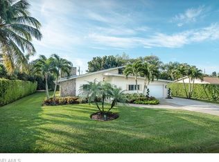 710 95th Ave N, Naples, FL 34108