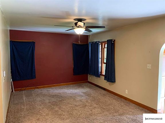 4th image of 1126 W State St