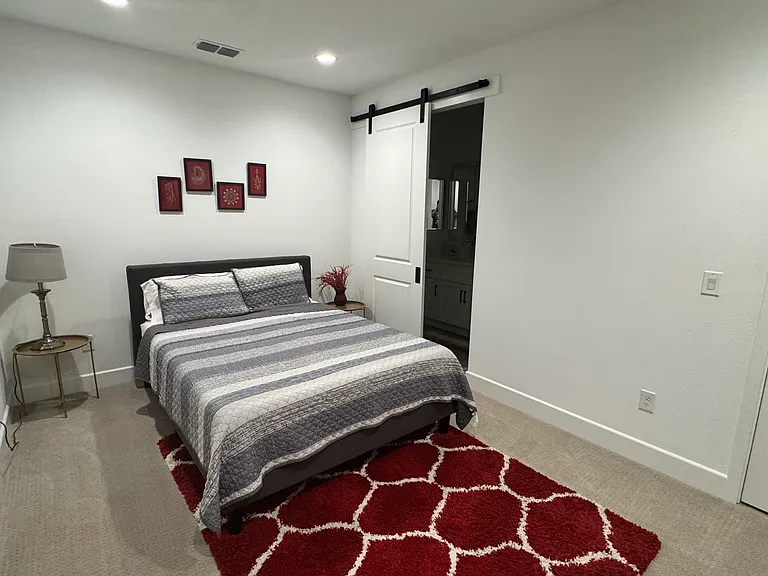 605 Armstrong Way — Photo 6
