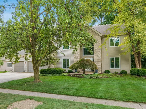 1287 Harrison Pond Dr, New Albany, OH 43054