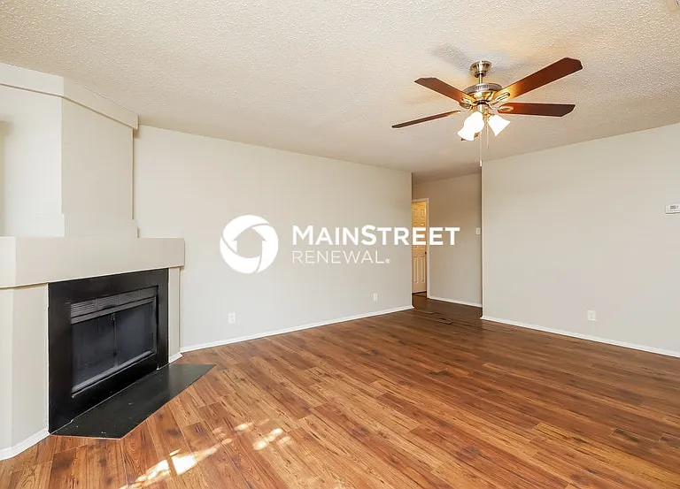 6846 Columbia Ridge Dr — Photo 4