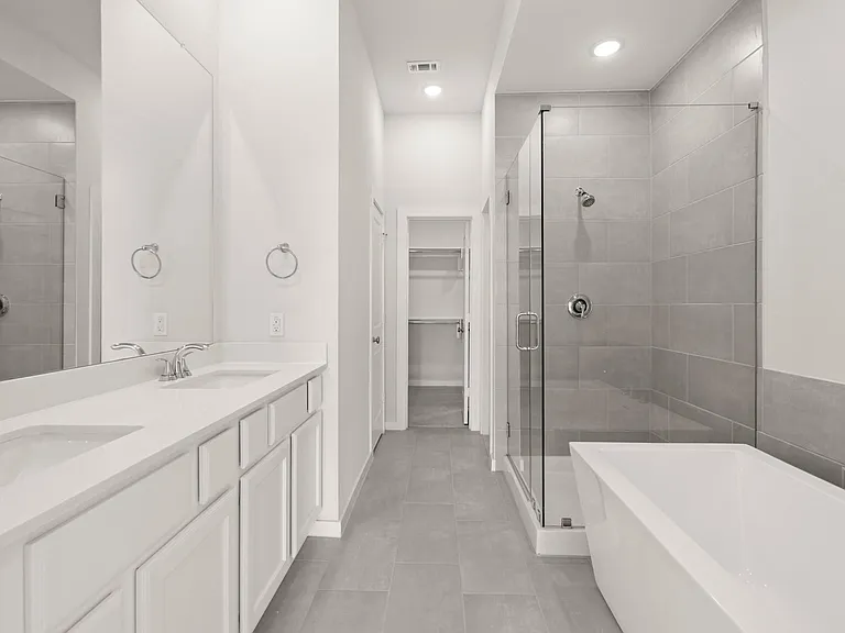6579 Scarlet Pond Ln — Photo 24