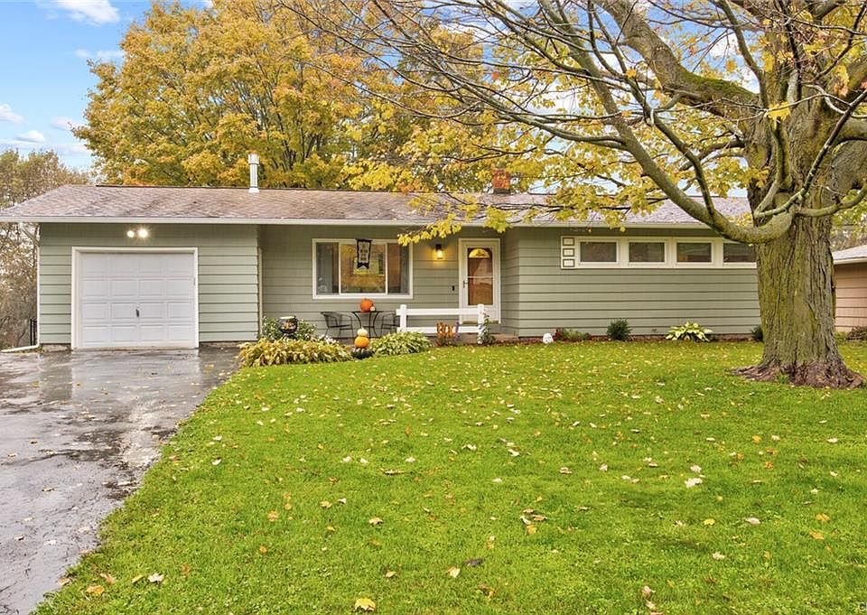 1st image of 383 Northfield Way
