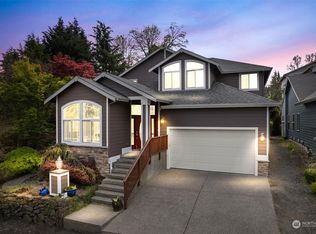 722 E Tacoma St, Kent, WA 98030