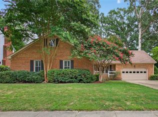 5489 Hargrove Blvd, Virginia Beach, VA 23464
