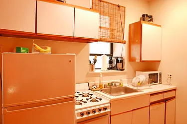 Rented by JK Dansar Corp