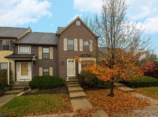 69 Wood Duck Ct #69, Hackettstown, NJ 07840