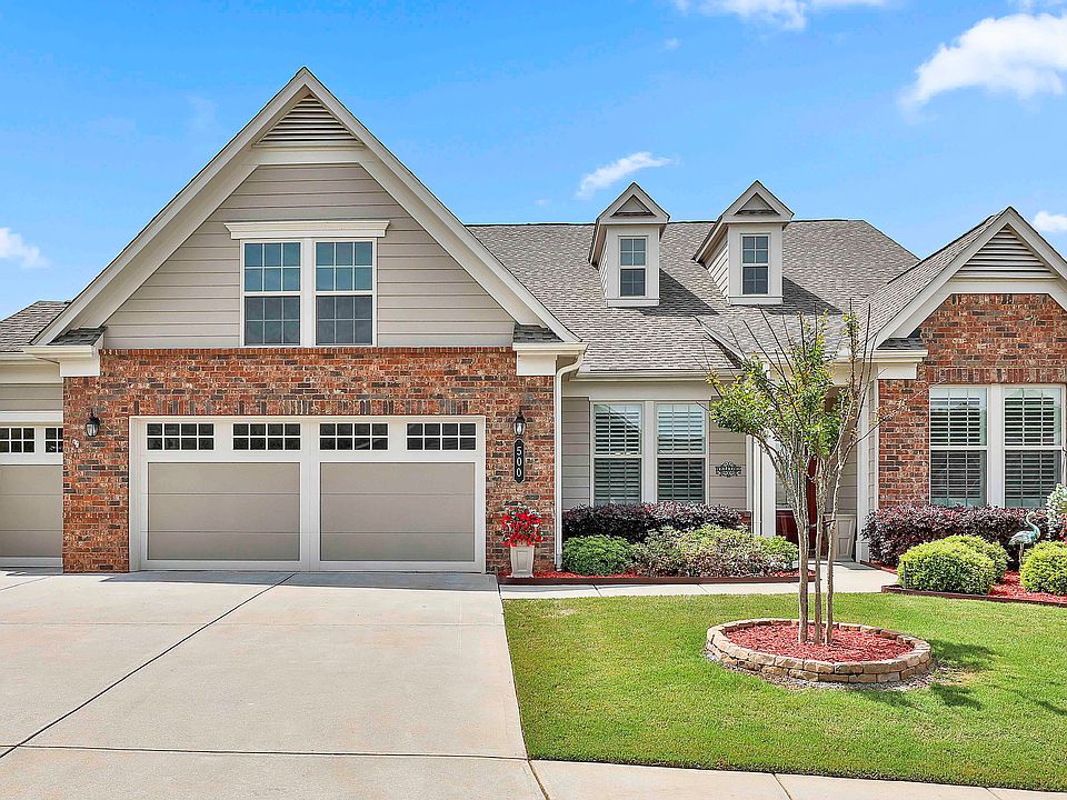 1st image of 500 Cottonwood Cir