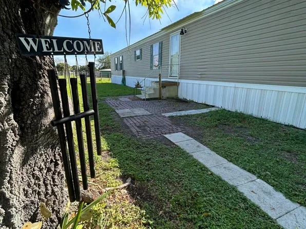 1681 Baker Highway, Moore Haven, FL 33471