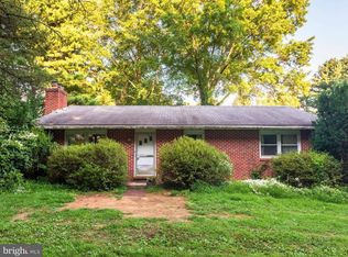 489 Locust Grove Rd, West Chester, PA 19382