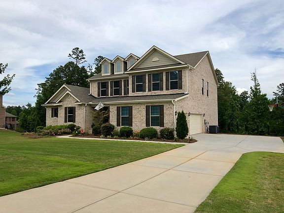 2nd image of 739 Lingfield Ln