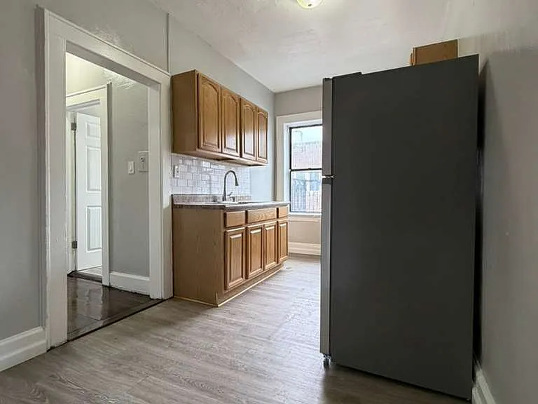 645 Summer Ave #C9 — Photo 3