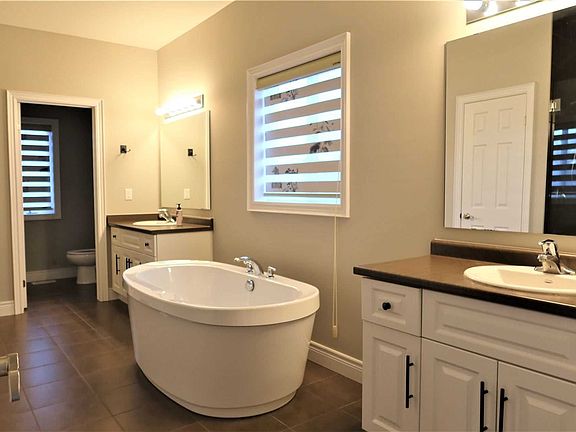 5th image of 29 Kirvan Dr