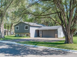 1103 Heard Ave, Champlin, MN 55316