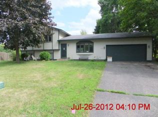 11432 Valley Ct, Burnsville, MN 55337