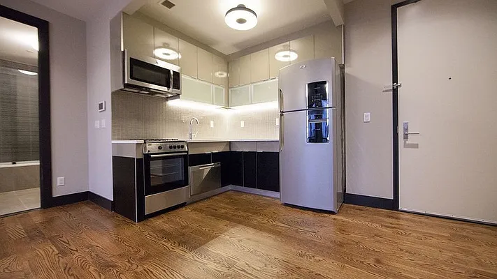 Rented by Nooklyn NYC LLC | media 7