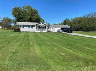 4871 County Line Rd, New Castle, PA 16101