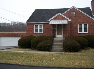 1704 Whitethorn Street Ext, Bluefield, WV 24701