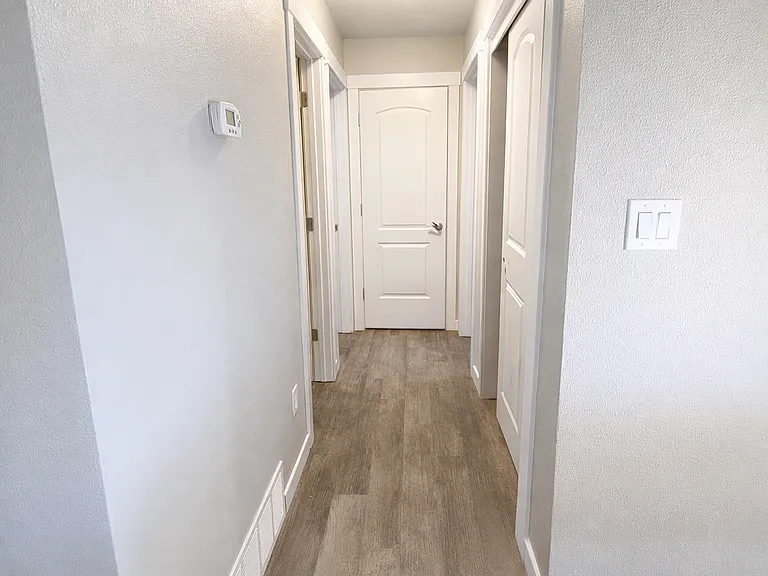 373 Lakewood Dr — Photo 6