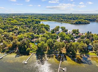 168 Peninsula Rd, Medicine Lake, MN 55441