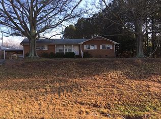 1060 Hull Rd, Athens, GA 30601