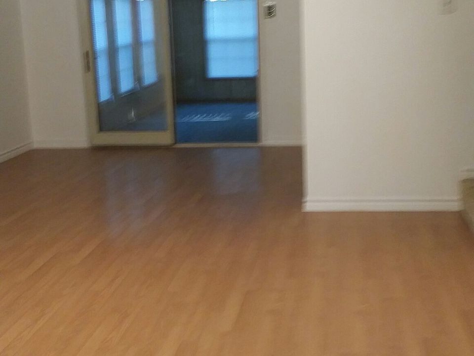 2nd image of 287 Evergreen Ln