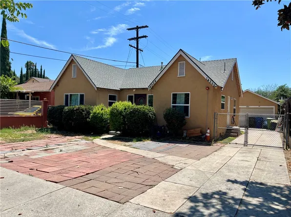 14254-14256 Vanowen St, Van Nuys, CA 91405