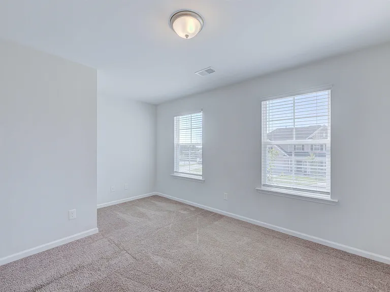 151 Brockway Dr — Photo 37