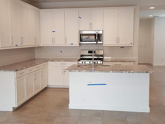 3rd image of 8949 W Palo Verde Dr