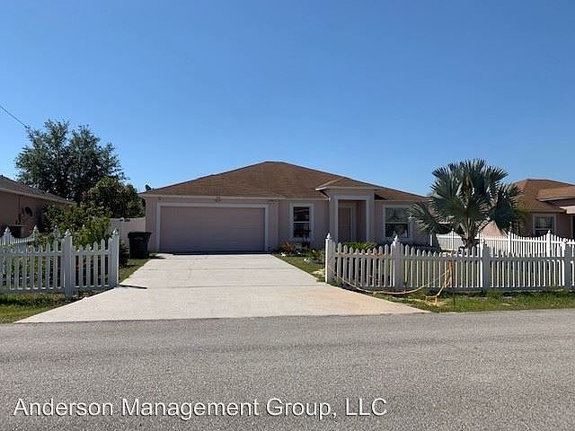 1st image of 418 Danube Way