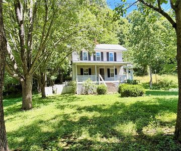 8438 Little Sandy Rd, Ravenswood, WV, 26164