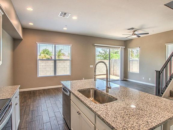 KITCHEN GREAT RM WIDE