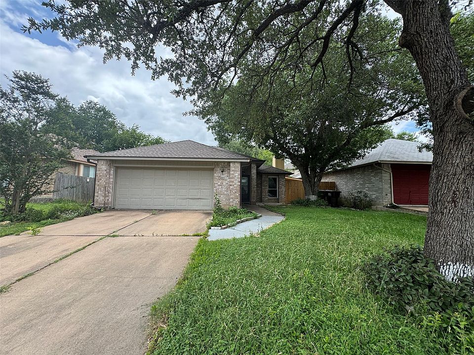 1st image of 908 Saunders Dr