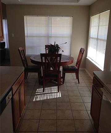4th image of 1230 Clay Ln