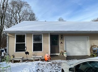 1574 Crescent Dr #1576, Beloit, WI 53511