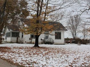 32 Highway, Lebanon, MO 65536