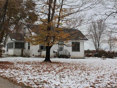 32 Highway, Lebanon, MO, 65536