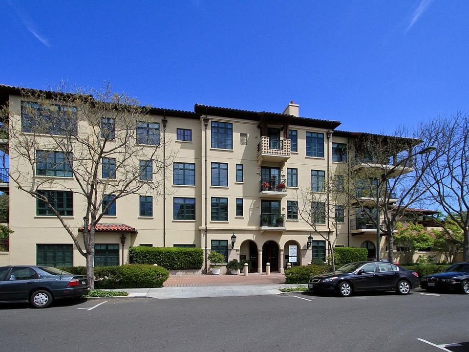 1st image of 555 Byron St APT 207