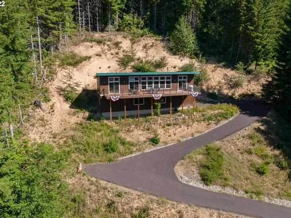 231 Monarch Rd, Cougar, WA 98616