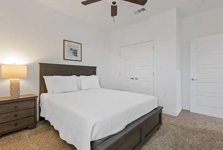 401 SW 14th St — Photo 11
