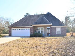 1133 Quail Ridge Dr, McComb, MS 39648