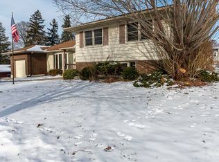 1135 Home Park Ave, Janesville, WI 53545