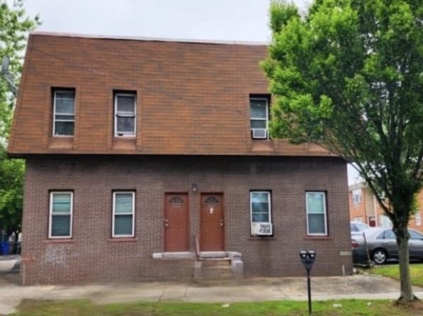 210-2 W Elizabeth Ave