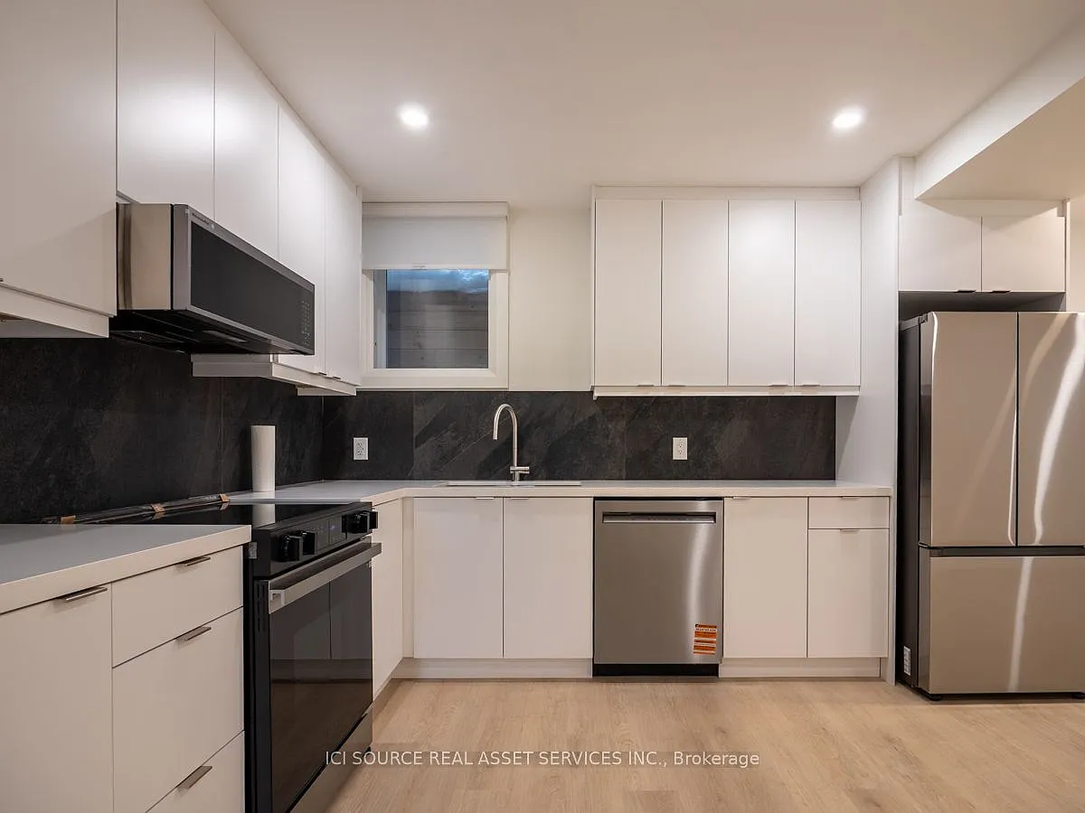 2 bed, $2,400 — Photo 3