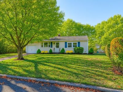 170 Sugarwood Lane, Central Islip, NY, 11722