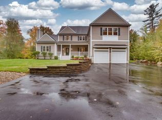 53 High St, Wilmington, MA 01887