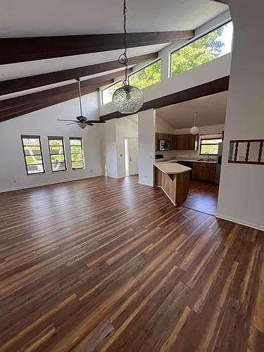 17033 Golfside Cir Photo 1