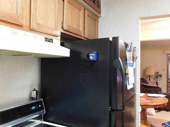 5th image of 2331 Woodbrook Cir N APT H